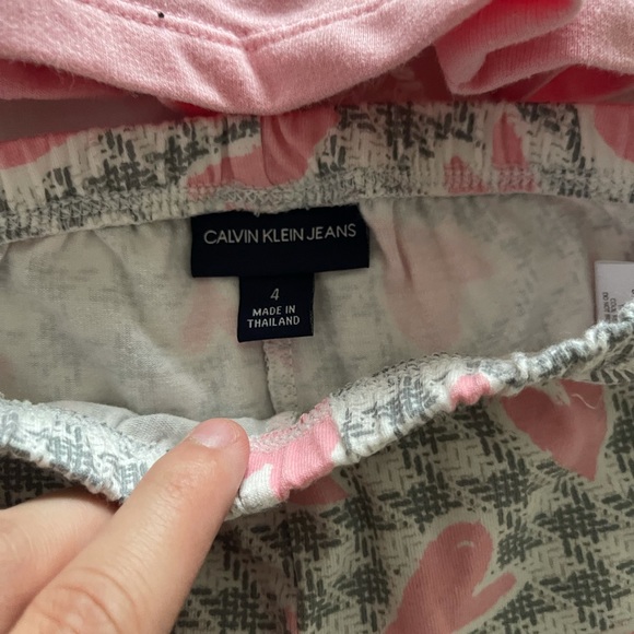 Calvin Klein toddler girls valentines set - Picture 3 of 5